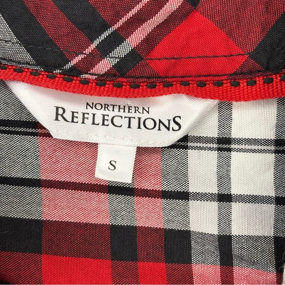 Northern Reflections Plaid Button Down Shirt Women’s Small Red Black Cotton - Picture 2 of 8